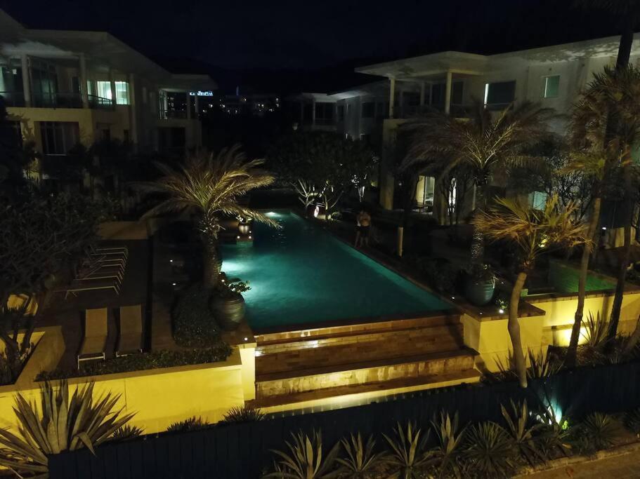 Karon Sea View Beach Apartment ภายนอก รูปภาพ