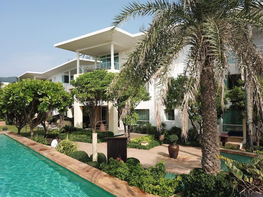 Karon Sea View Beach Apartment ภายนอก รูปภาพ
