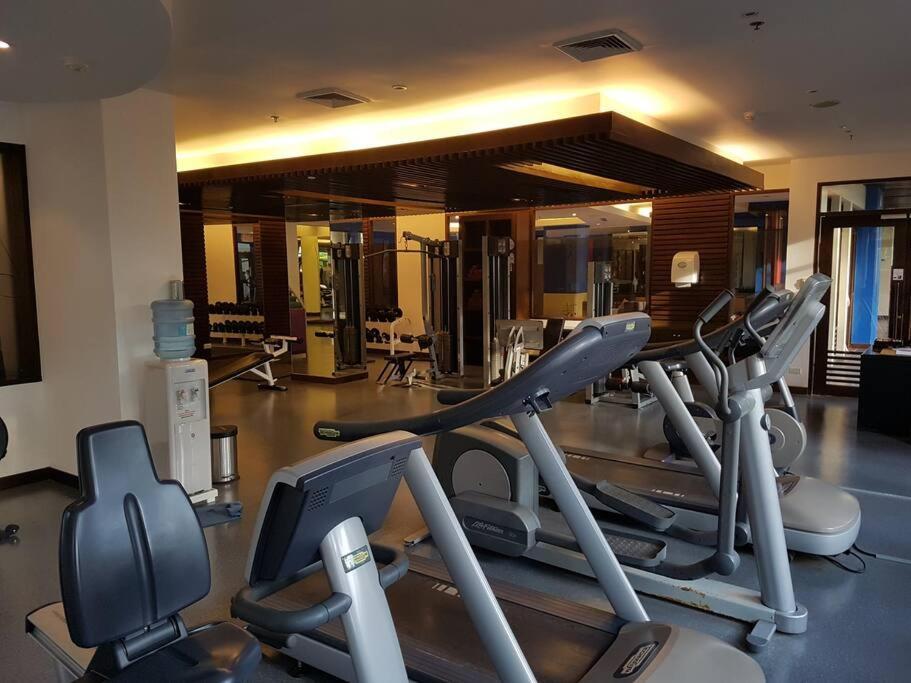 Karon Sea View Beach Apartment ภายนอก รูปภาพ
